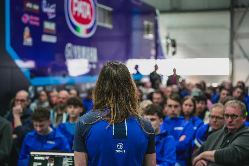 blu cru kick off5 Boeiende Yamaha Racing BLU CRU Benelux 2026 Kick-off