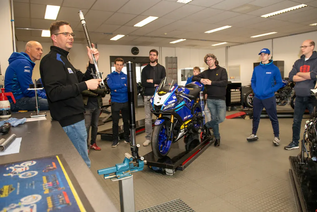 blu cru kick off7 Boeiende Yamaha Racing BLU CRU Benelux 2026 Kick-off
